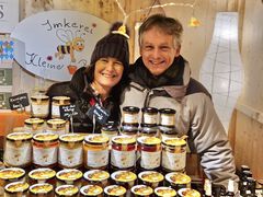 Imkerei Kleine Biene auf dem Christkindl-Markt Erding